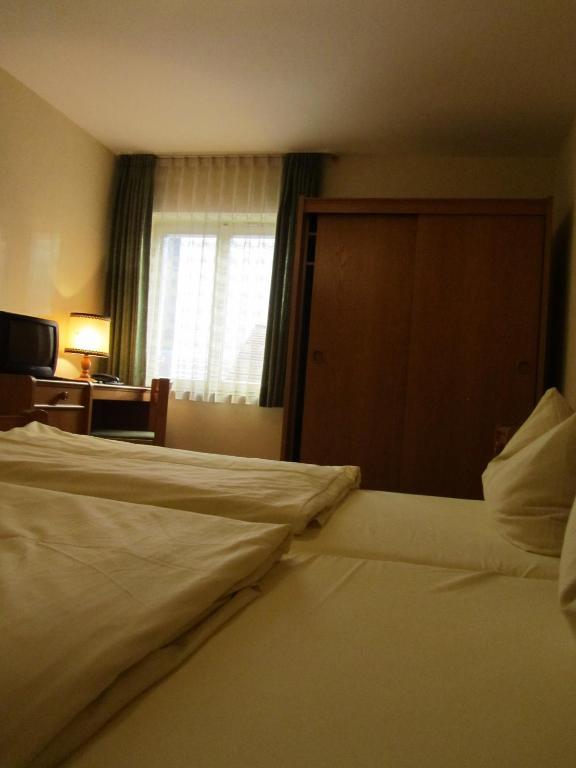 Hotel Gasthof Humplbrau Вольфратсгаузен Номер фото